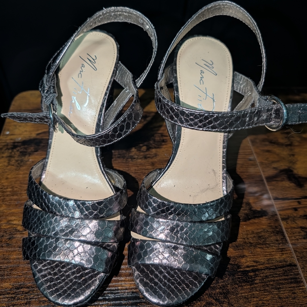 Marc Fisher Metallic Black Strappy Sandals